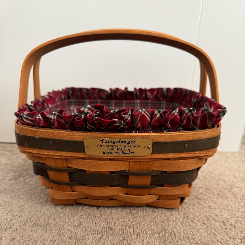 Longaberger BayBerry Basket with Red and Brown Accents Christmas Collection 1993